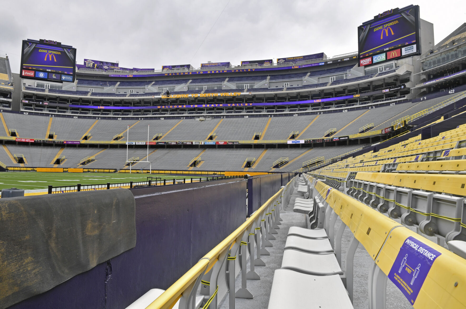 BR.readylsustadium.092520 HS 645.JPG